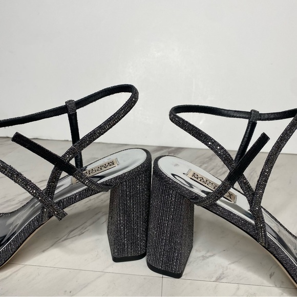 Badgley Mischka Rebekah Metallic Block Heel Sandal 13 - Picture 8 of 14